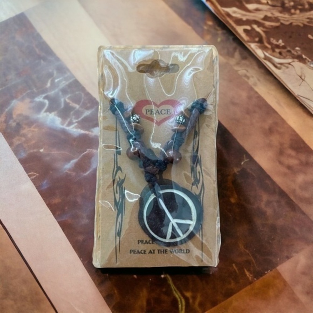 🫶🏻 Peace Necklace Unisex